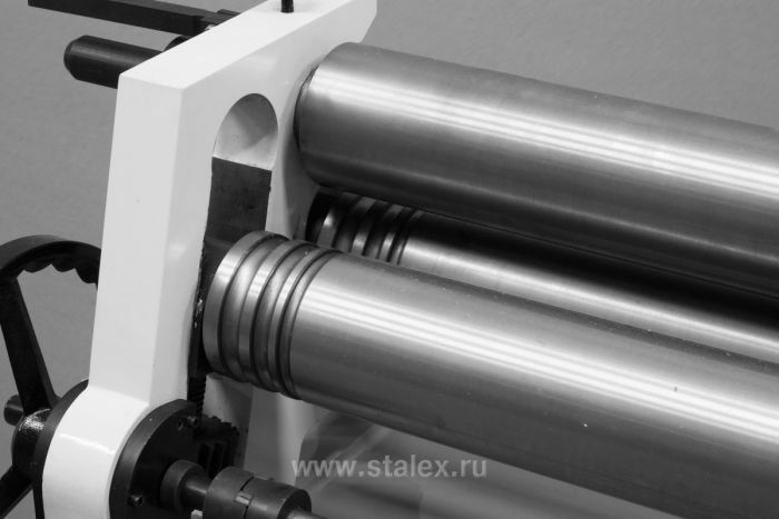 Станок вальцовочный электромеханический Stalex ESR-1300x4.5